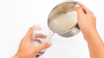Tak banyak orang yang tahu betul soal berapa kali beras harus dicuci sebelum dimasak.