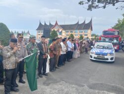 194 Jamaah Calon Haji Kloter 10 Asal Pasaman Barat Diberangkatkan Menuju Embarkasi Padang
