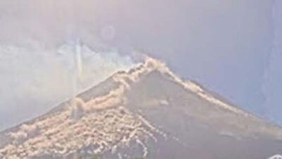 Gunung Merapi Kembali Erupsi, Awan Panas Mengarah ke Kali Sat/Putih