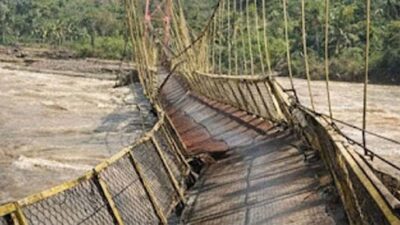Pemkab Aceh Barat mengalokasikan Rp1 miliar untuk merehabilitasi jembatan gantung.
