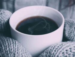 Waktu Terbaik Minum Kopi agar Energi Lebih Stabil Sepanjang Hari