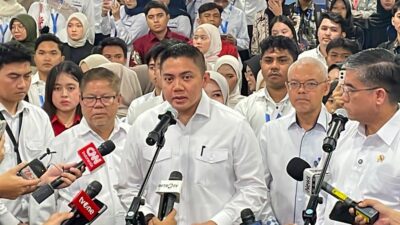 Seskab Teddy mengungkapkan 30 persen peserta magang nasional 2025 langsung diterima kerja.