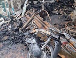 Rumah dan Perlengkapan Usaha Pelaminan Ludes Terbakar di Padang Bulan, Warga Panik Dini Hari