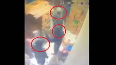 Perampokan di toko sembako di Kecamatan Mandiraja terekam CCTV.
