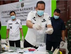 Pemkot Pariaman Dukung Penegakan Hukum, Yota Balad Saksikan Pemusnahan Barang Bukti