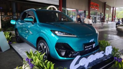 Pabrikan mobil asal China, Lepas memboyong mobil listrik terbaru, Lepas E4 EV ke Indonesia.
