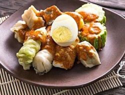 Hobi Makan Siomay Tiap Hari? Waspadai Risiko Tekanan Darah Tinggi