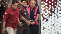 Mantan Kepala BGN Dadan Hindayana sebagai tersangka korupsi penyimpangan tata kelola MBG.