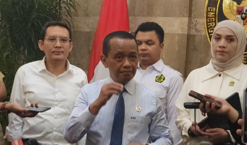 Menteri ESDM Bahlil Lahadalia menegaskan tak akan menaikkan harga BBM pertalite dan gas elpiji 3 kg.