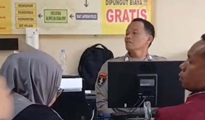 Belasan mantan santriwati mendatangi Polda Kaltim untuk melaporkan.