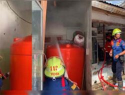Permukiman Padat di Padang Terbakar, 3 KK Terpaksa Mengungsi