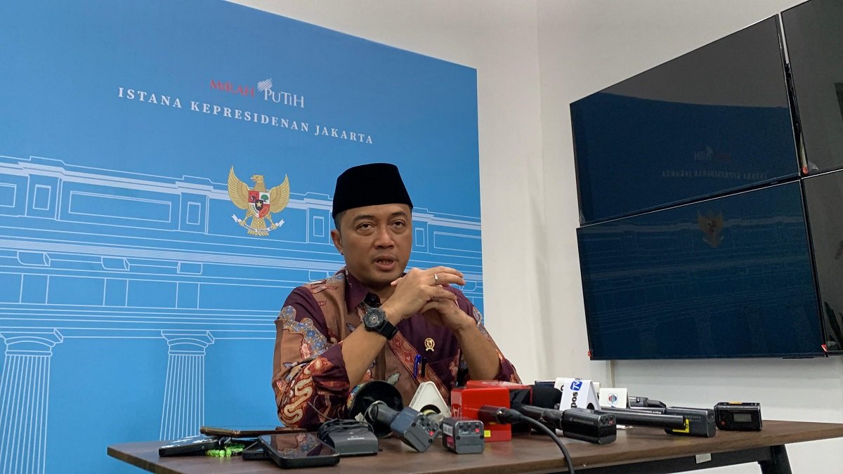 Mensesneg Prasetyo Hadi menepis tudingan bahwa pemerintah baru bergerak atau menggelar rapat koordinasi setelah rupiah anjlok.