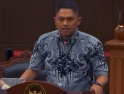 Sidang di MK, Dosen ASN Ceritakan Perjuangan Cari Nafkah dengan Berjualan dan Kerja Sampingan