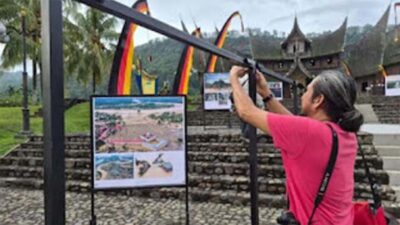 Pameran Foto Prahara Pulau Emas di Istano Basa Pagaruyung