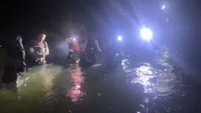 Tim SAR Padang Berhasil Evakuasi Seluruh Korban dalam Kondisi Selamat.