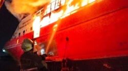 KN SAR Ramawijaya 240 Terbakar Saat Docking di Jakarta
