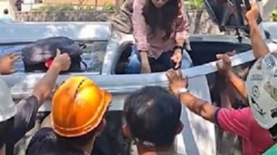 Tiga Mobil Terlibat Tabrakan di Makassar, Seluruh Korban Selamat