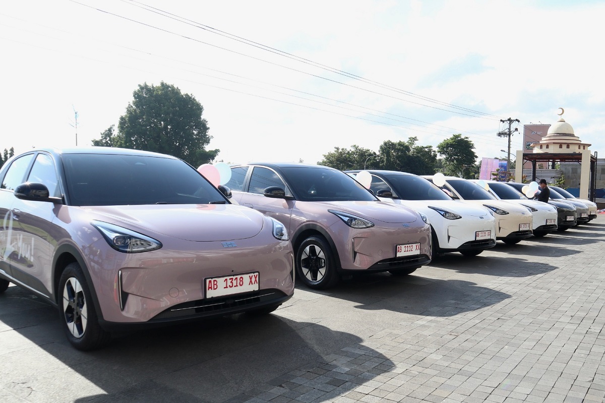 Geely Genjot Produksi EX2 hingga 2 Kali Lipat demi Pangkas Waktu Tunggu.