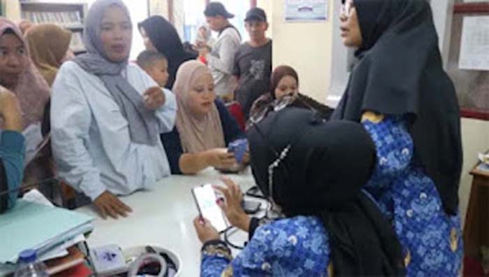 Kelurahan Air Pacah Genjot Pendaftaran Perlinsos Lewat Layanan Jemput Bola.