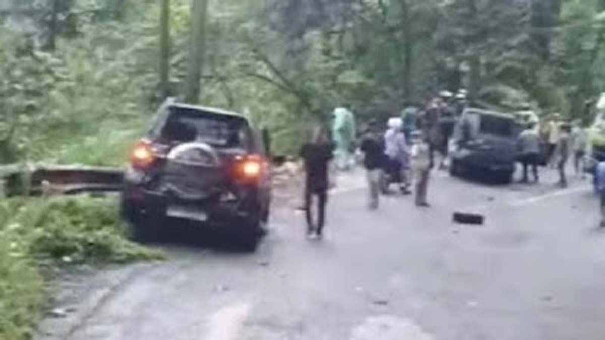 Kecelakaan Beruntun di Lurah Barangin Pasaman,