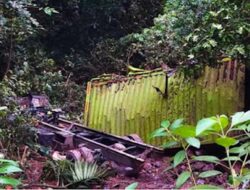 Lima Kendaraan Terlibat Kecelakaan Beruntun di Pasaman