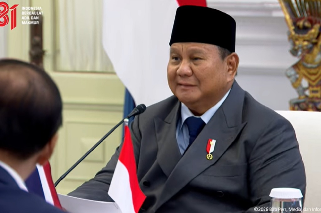 Presiden Prabowo Subianto melontarkan candaannya ketika bertemu PM Thailand Anutin Charnvirakul di Istana Merdeka.