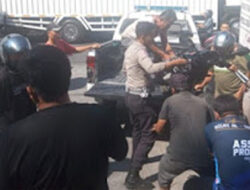 Balita 3 Tahun Diduga Tarik Gas Motor, Vario Tabrak Ertiga di Majene