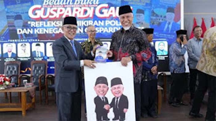 Gubernur Sumbar, Mahyeldi Ansharullah bersama Guspardi Gaus.