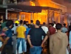 Kebakaran Hebat Melanda Deretan Ruko di Kabupaten Solok, Tak Ada Korban Jiwa