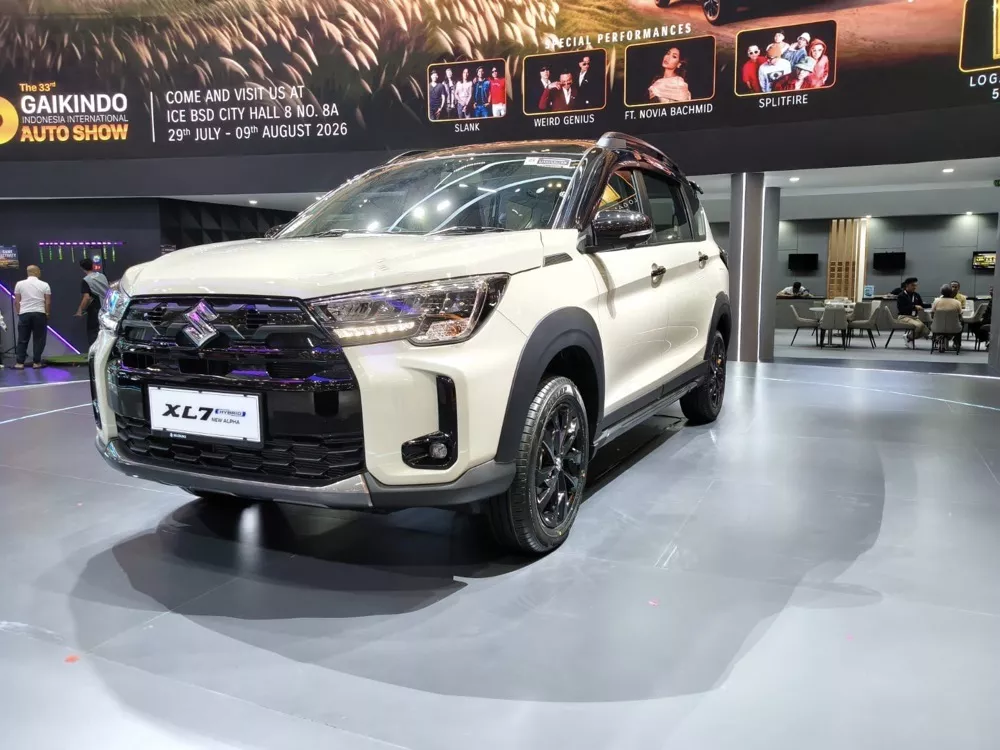 Suzuki XL7.