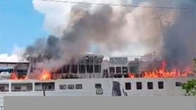 KM Prince Soya Terbakar Saat Bersandar di Pelabuhan Samarinda, Pelayaran Ditunda