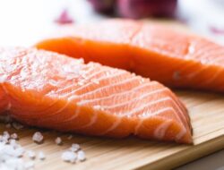 Dari Ceri hingga Salmon, 5 Makanan yang Bisa Dukung Kualitas Tidur