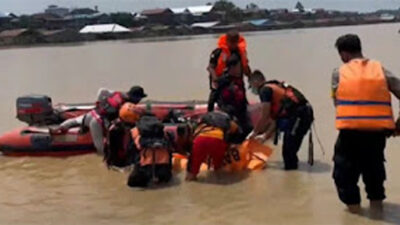 Main di Sungai, Bocah 12 Tahun Terseret Arus hingga Tewas