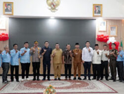 Bento Tekankan Profesionalisme Wartawan
