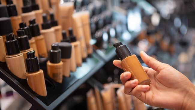 Jelang target pada Oktober 2026, survei PERKOSMI menemukan, baru 10 persen pelaku usaha kosmetik yang telah memiliki sertifikat halal.