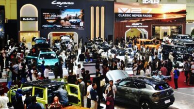 Kongres AS didesak mengubah pembatasan regulasi mobil China yang saat ini berlaku menjadi larangan permanen.