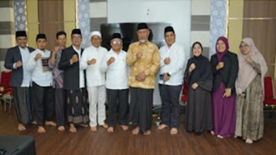 Gubernur Sumbar Mahyeldi Ansharullah bersama audiensi Tilawatil Qur’an