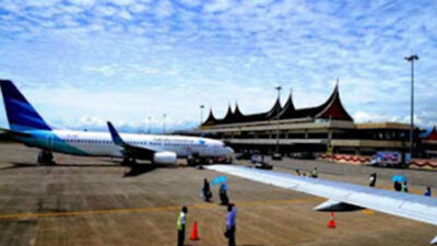 Tujuh Penerbangan di BIM ke Soetta Dibatalkan Imbas Abu Vulkanik Anak Krakatau.