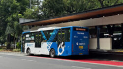 Ilustrasi tarif Bus Transjakarta.