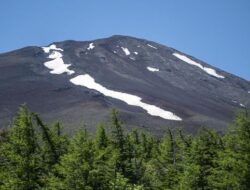Pendakian Off-Season Gunung Fuji Diatur Lebih Ketat