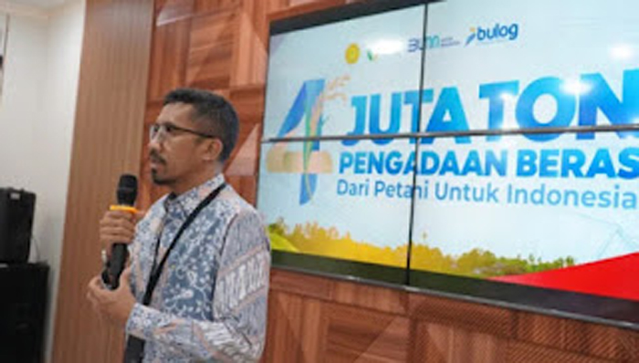 Pemimpin Wilayah Perum BULOG Maruly Abraham Syah menyampaikan apresiasi.