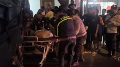 Kecelakaan Lalulintasn Pemotor Luka Parah Usai Tabrak Mobil Parkir