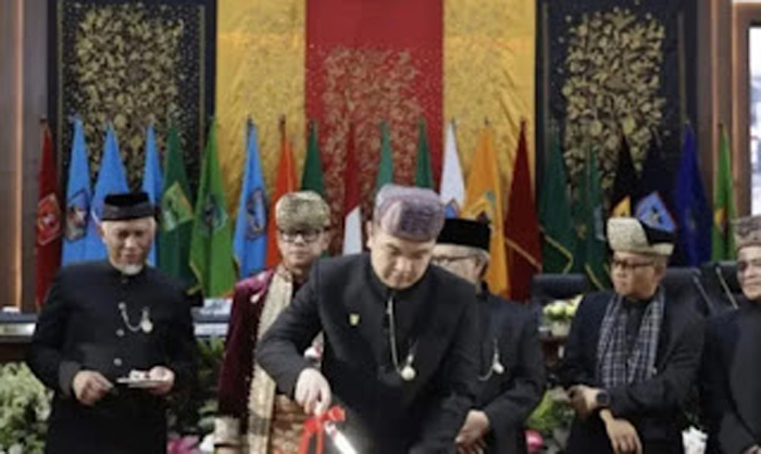 Ketua DPRD Sumbar Paparkan Capaian Pembangunan dan Tantangan.
