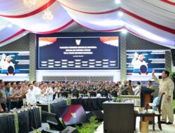 Hadapi Perang Modern, Prabowo Dorong TNI-Polri Profesional