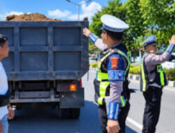 Satlantas Padang Ingatkan Sopir Truk Utamakan Keselamatan