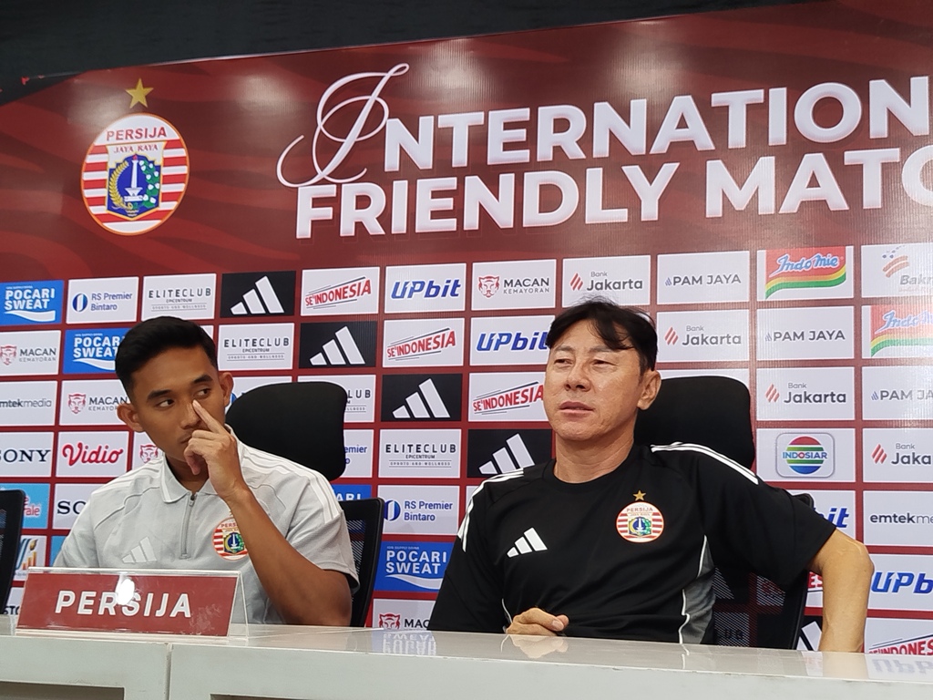 Pelatih Persija Jakarta, Shin Tae-yong, membuat kejutan dengan tidak membawa Rizky Ridho serta Kyohei Yoshino pada laga kontra Arema FC.