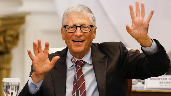 Bill Gates ingatkan dampak AI hingga 20 tahun ke depan.