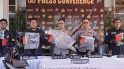 Polres Pasuruan saat ekspose pelajar SMK tewas dibunuh kerabatnya