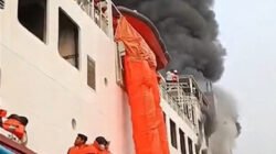 KMP Batu Mandi Terbakar di Perairan Merak Saat Hendak Sandar