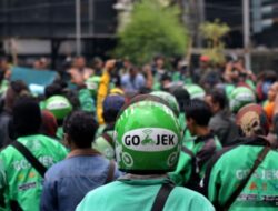 Pemerintah Wajibkan Aplikator Ojol Sediakan Layanan Pengaduan